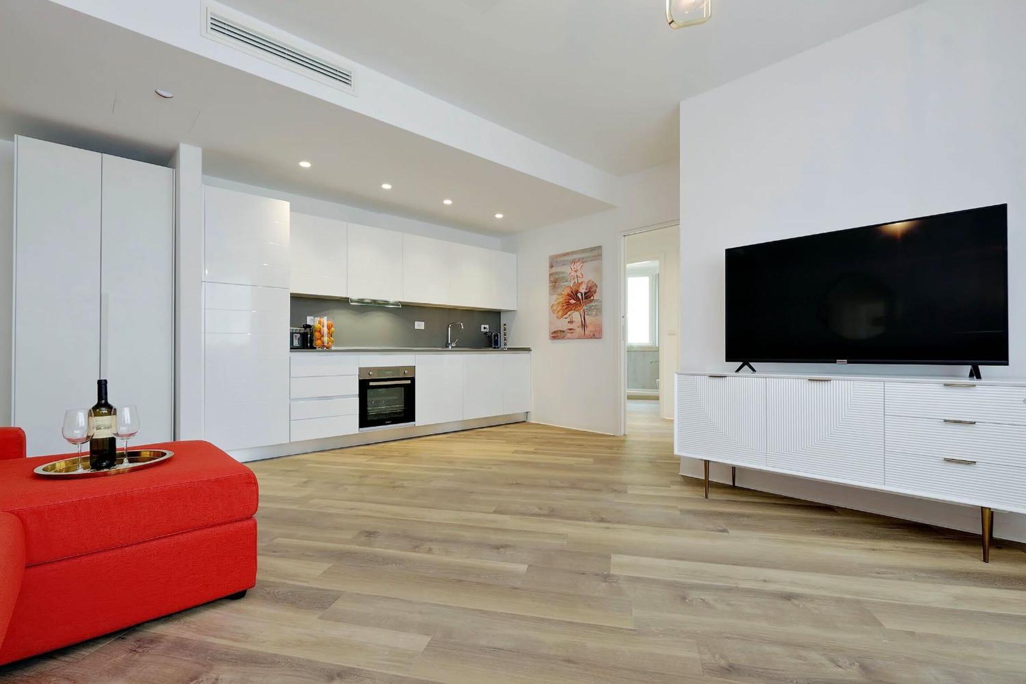 La Flavia Design By Halldis Rom